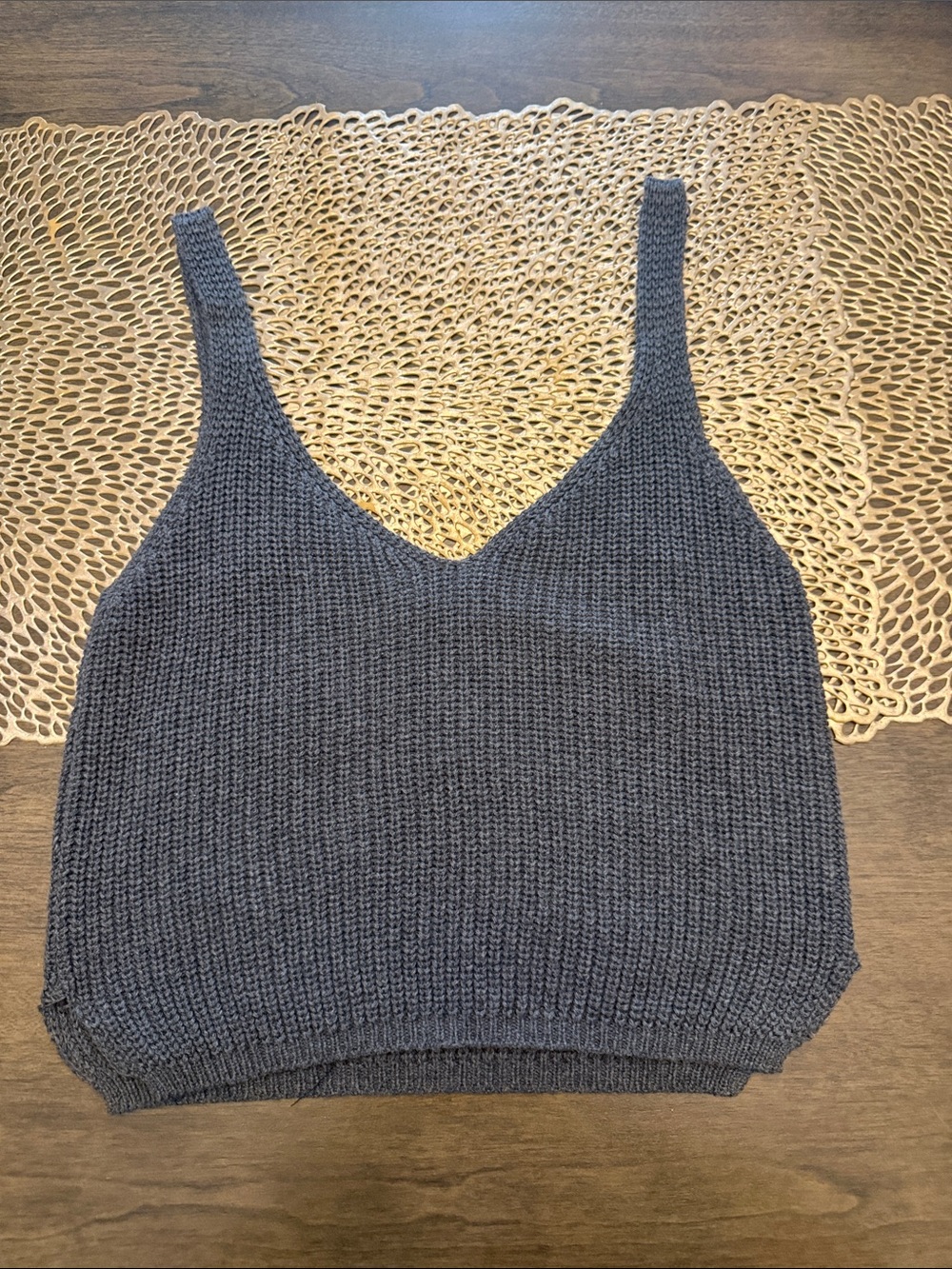 Women's V-Neck Knit Tank Top -